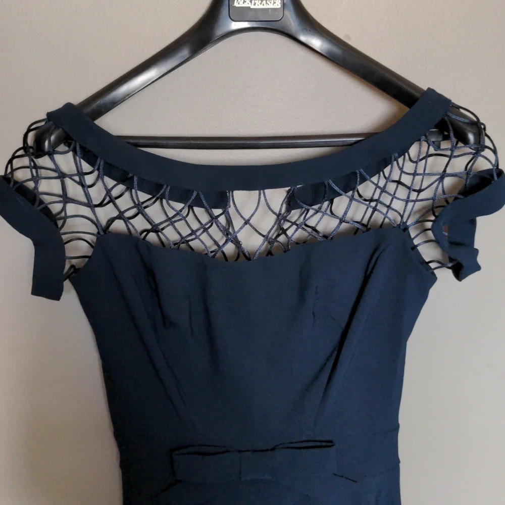 Mod Cloth Alika Party Dress - Picture 4 of 9